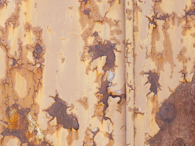 shabby-metal-wall-texture