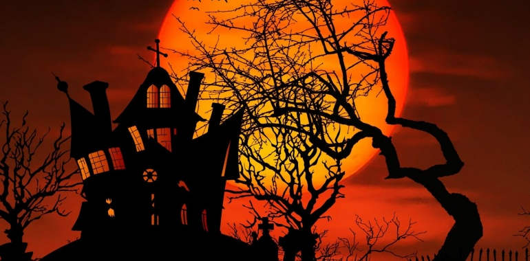 red-sun-halloween