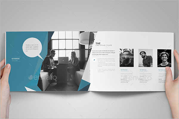 Custmozible Brochure Design